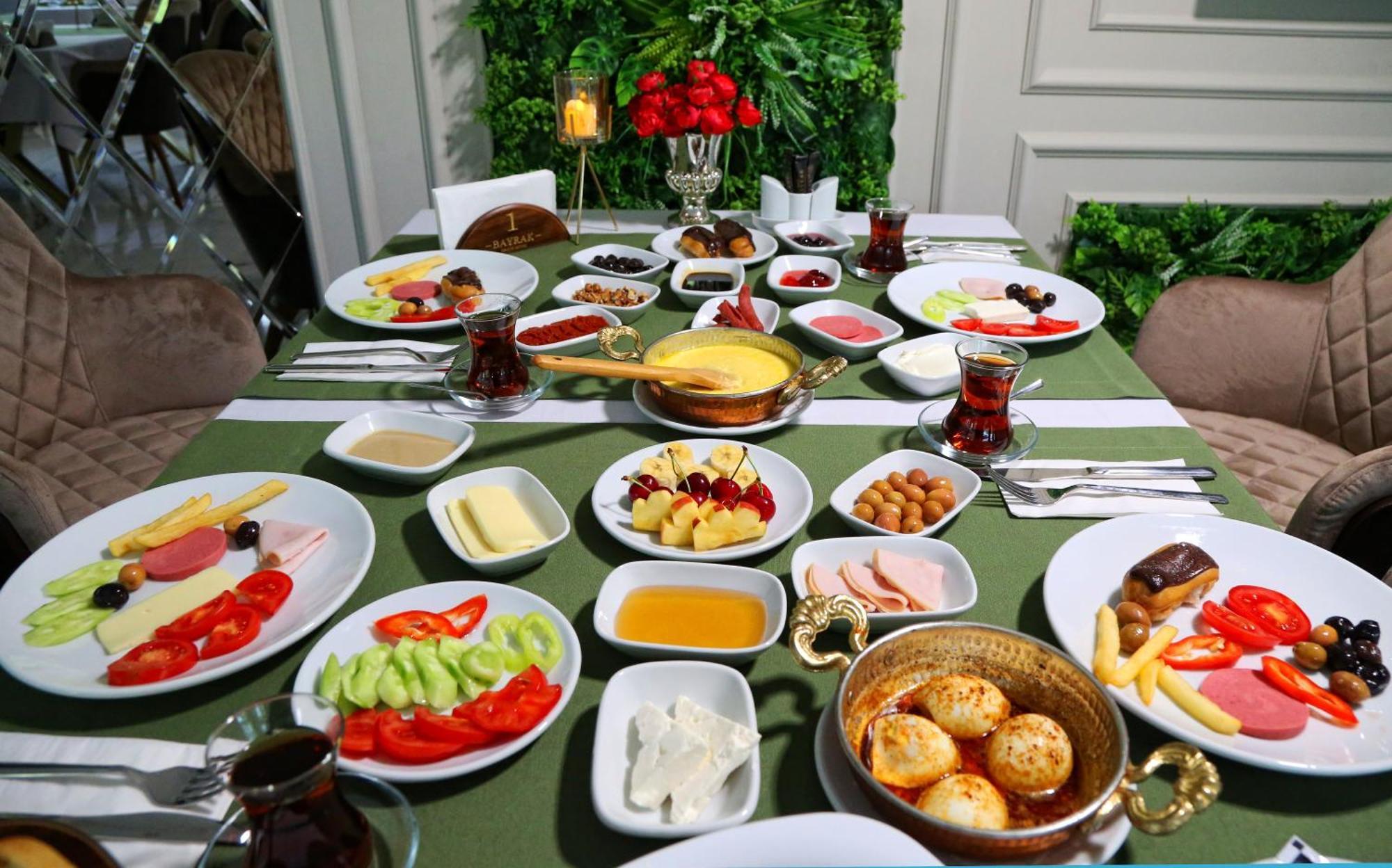 Bayrak Grand Hotel Trabzon Luaran gambar